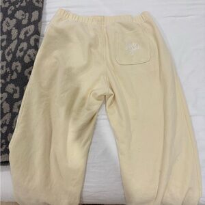 HOLLISTER SIZE L BUNDLE